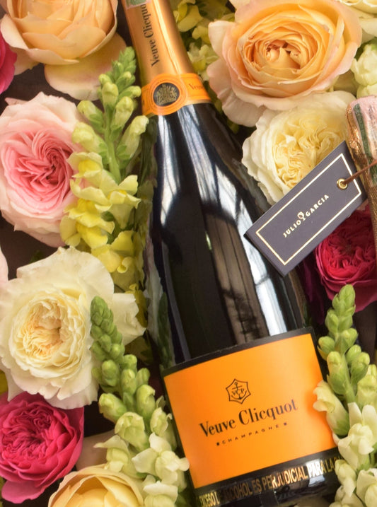 LifeStyle Diamante Champagne Veuve Clicquot Brut Luminous 1.500cc | Julio Garcia